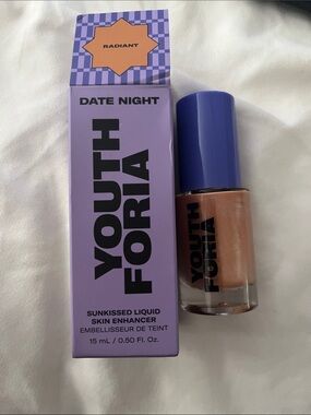 Youthfornia Date Night Sunkissed Liquid Skin Enhancer — Radiant Bronze)